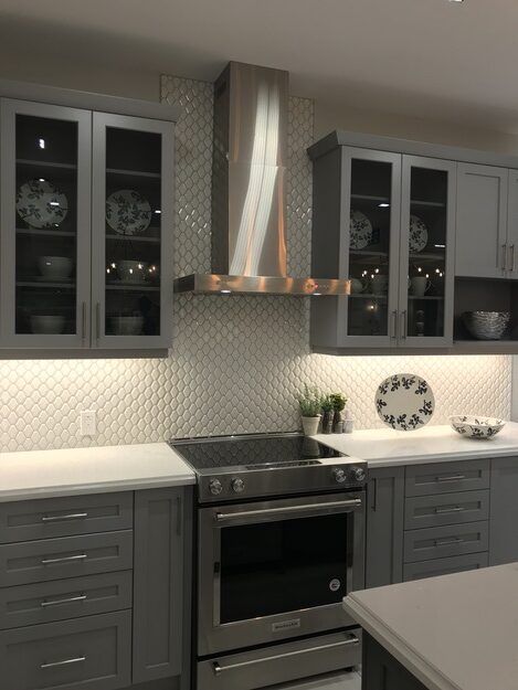 Cyclone 36" SCB514 Alito Collection 550 CFM Wall Mount Range Hood