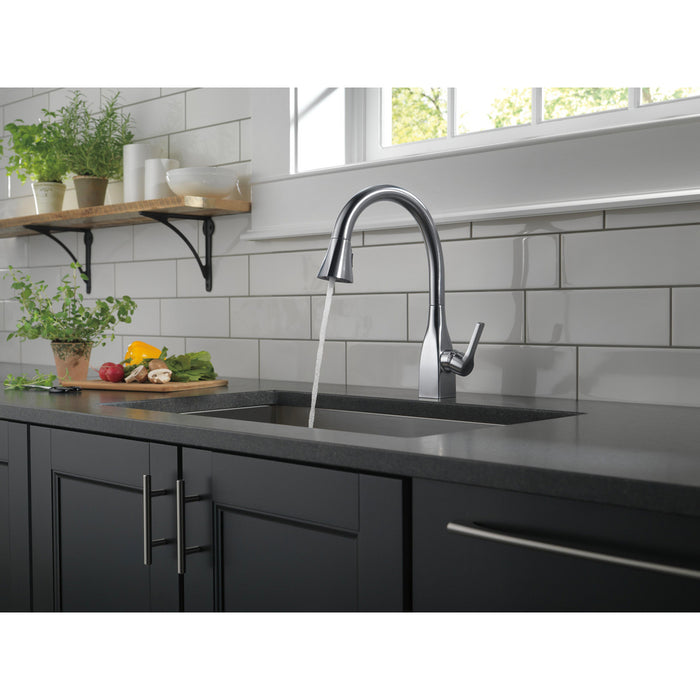 Delta MATEO Single Handle Pull-down Kitchen Faucet