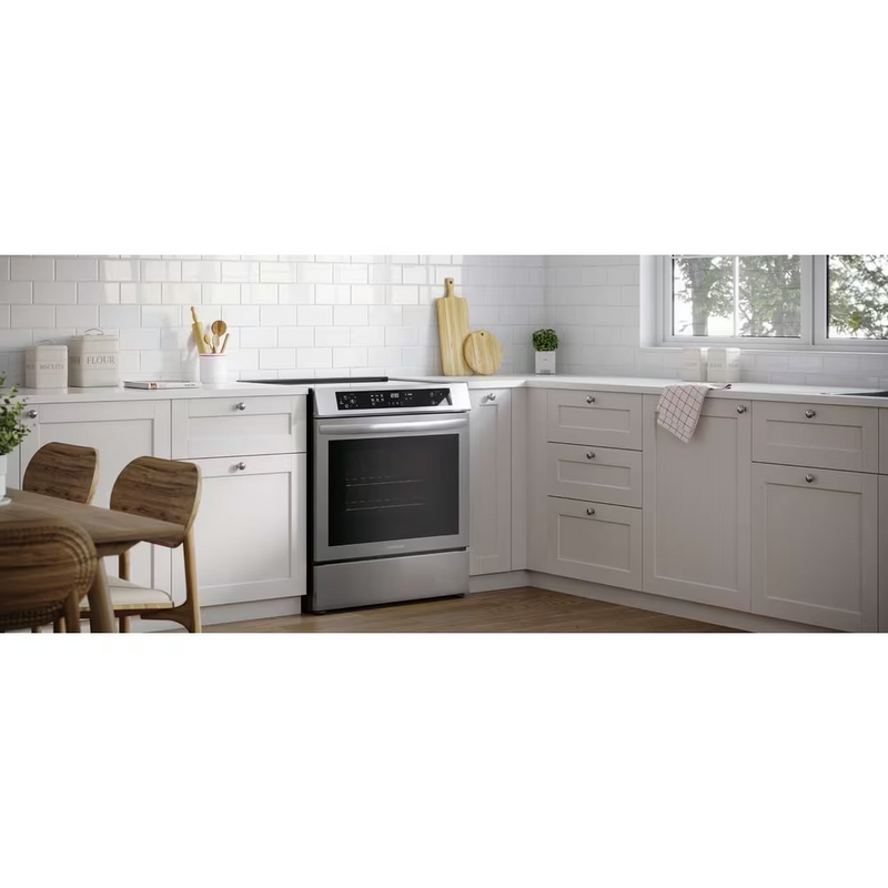 Frigidaire 30" Front Control Induction Range with Convection Bake FCFI308CAS