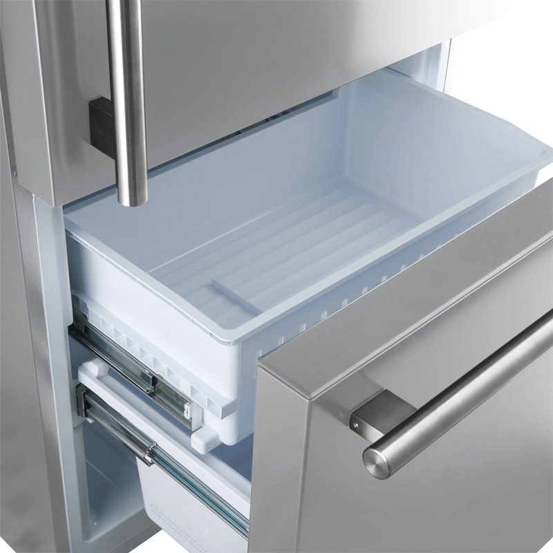 Forno Espresso MILANO 31" Right Swing 17.2 cu.ft. Stainless Steel Refrigerator with bottom Freezer - FFFFD1785-31S