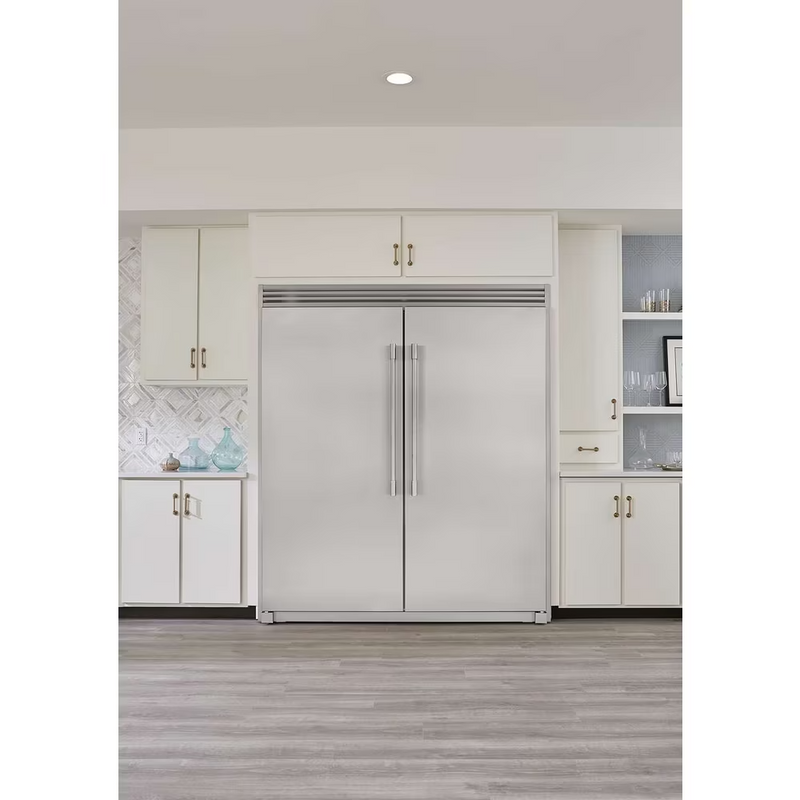 Frigidaire Professional 33" 19 Cu. Ft. Single-Door Refrigerator FPRU19F8WF