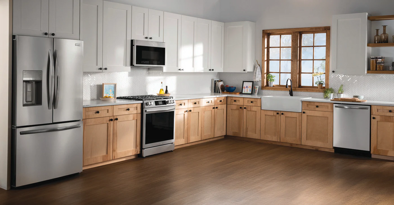 Frigidaire Gallery 24'' Stainless Steel Tub Built-In Dishwasher with CleanBoost GDSH4715AF