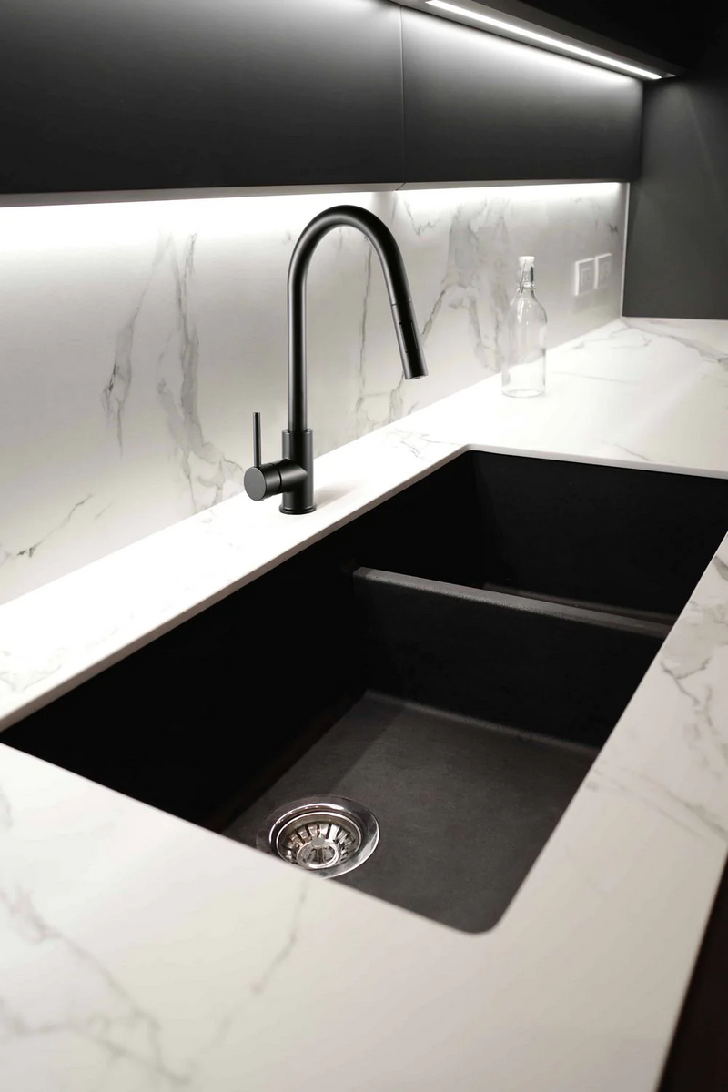 Agua Canada MONROE Pull Out Kitchen Faucet Dual Spray