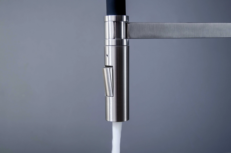 Agua Canada MIAGGI Chief Style Kitchen Faucet