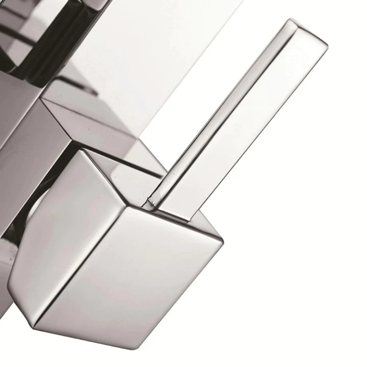 Agua Canada SAKURA Freestanding Bath Faucet