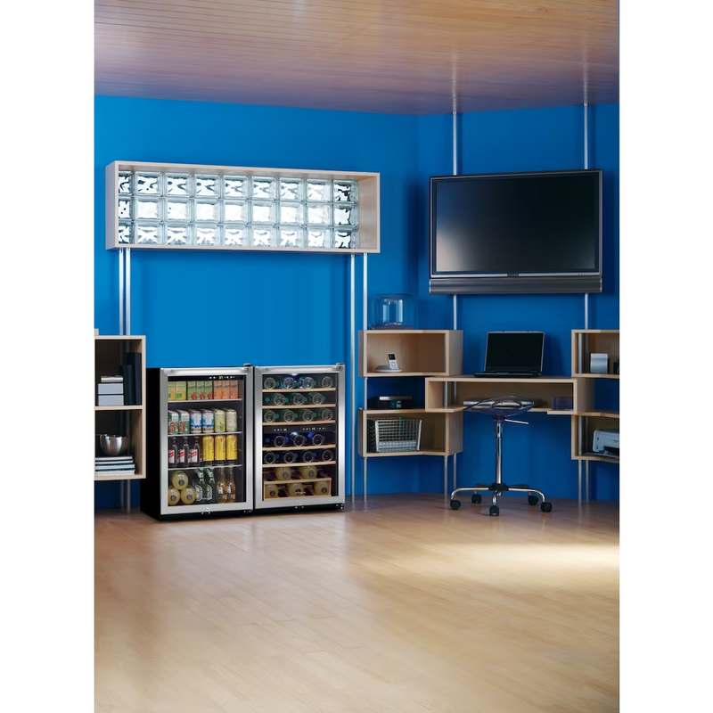 Frigidaire 138 12 oz. Can Capacity Beverage Center FRYB4623AS