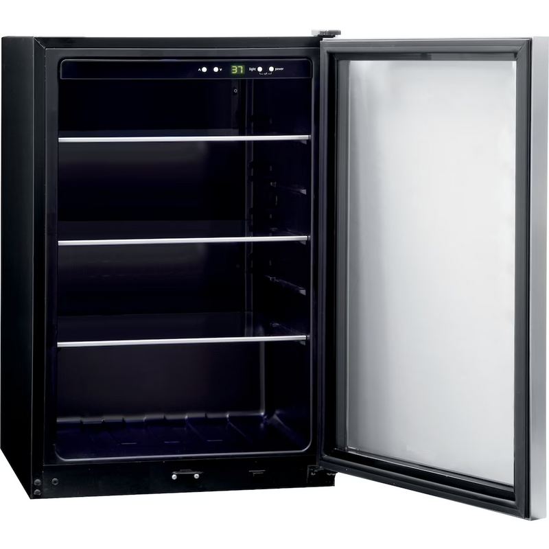 Frigidaire 138 12 oz. Can Capacity Beverage Center FRYB4623AS