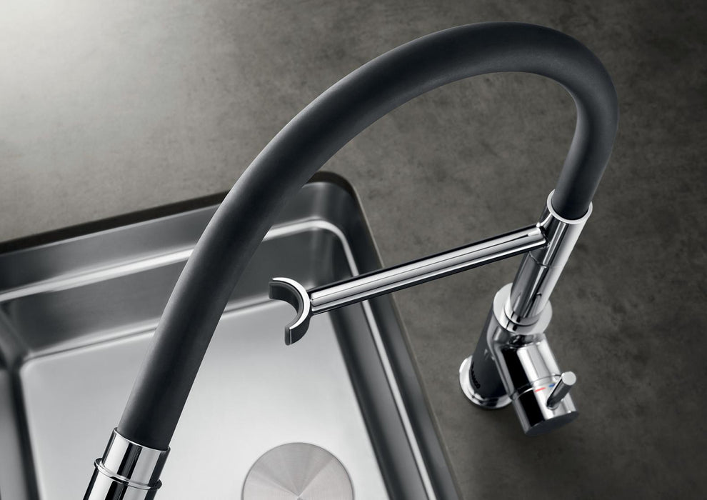Blanco CATRIS FLEXO 1.5 GPM Semi-Professional Pull-Down Kitchen Faucet