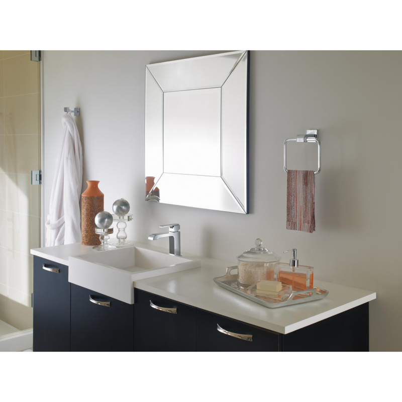 Delta Ara Single Handle Bathroom Faucet with Pop-Up - Chrome