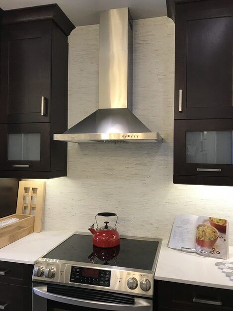 Cyclone 30" SCB319 Alito Collection 300 CFM Wall Mount Range Hood